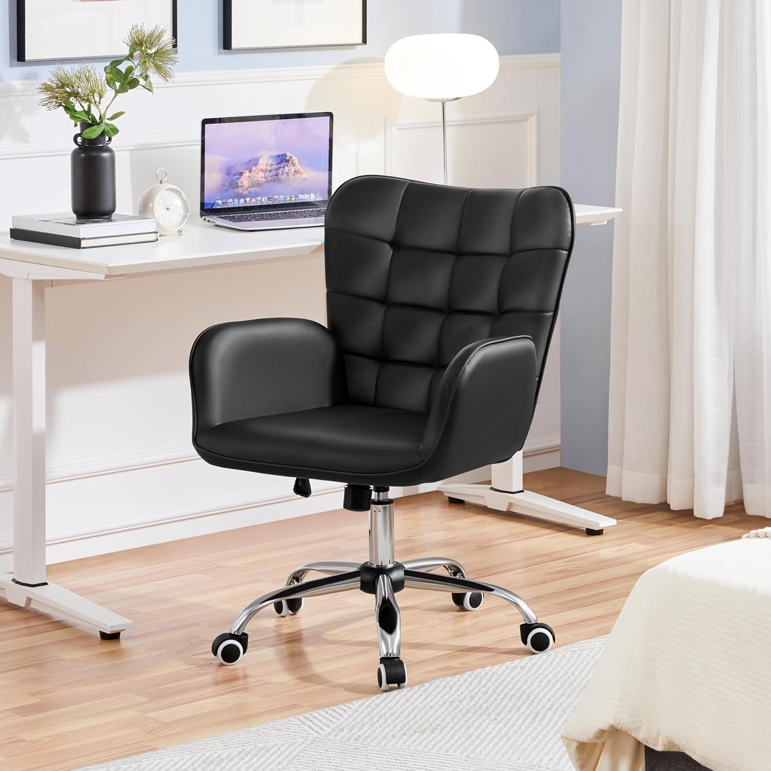 Black Wide Ergonomic Chair