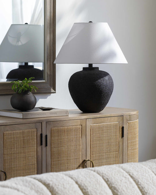 Puduppatti Black Table Lamp-0